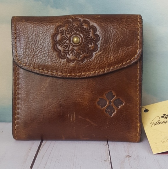 Patricia Nash Handbags - Patricia Nash Reiti Wallet RFID